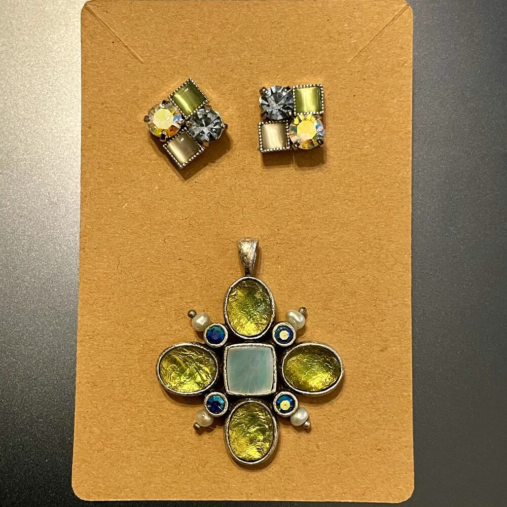 Colorful Earrings & Pendant Gem Fashion Jewelry Set